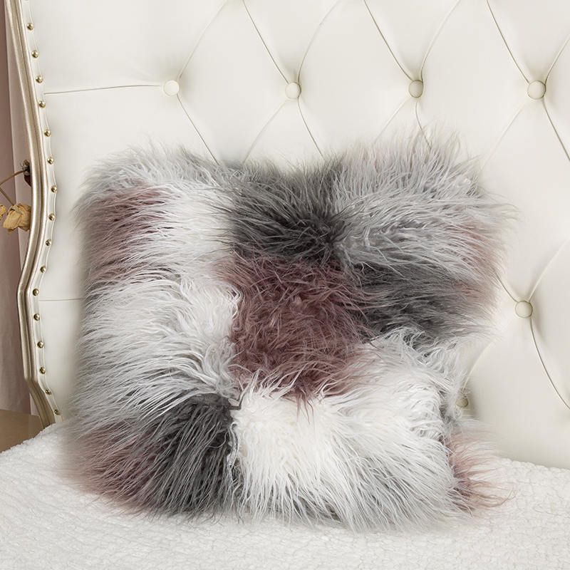 45 * 45cm jacquard faux fur pillow